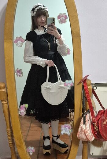 Full leaked Kiki glitter cosplay private onlyfans photo