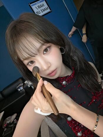 Full leaked Kim chaewon private onlyfans photo