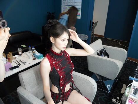 Full leaked Kim chaewon private onlyfans photo