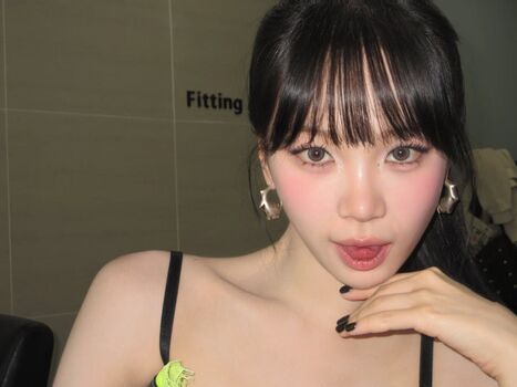 Full leaked Kim chaewon  page private onlyfans photo