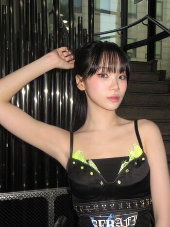 Kim Chaewon
