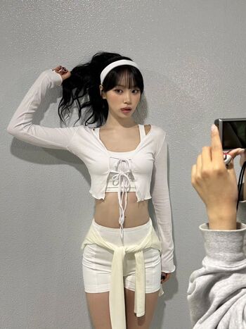 Full leaked Kim chaewon  page private onlyfans photo