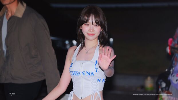 Full leaked Kim chaewon private onlyfans photo
