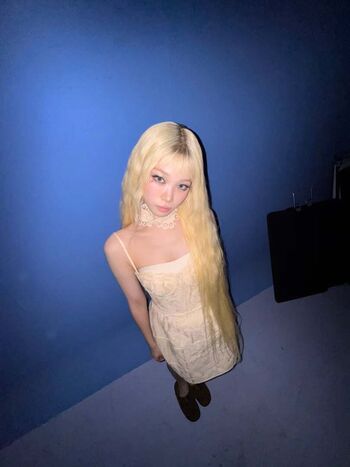Full leaked Kim chaewon private onlyfans photo