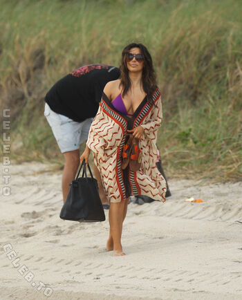 Full leaked Kim kardashian private onlyfans photo