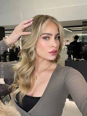 Full leaked Kim sara private onlyfans photo