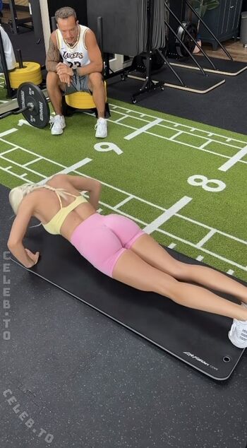 Full leaked Kim schiele private onlyfans photo