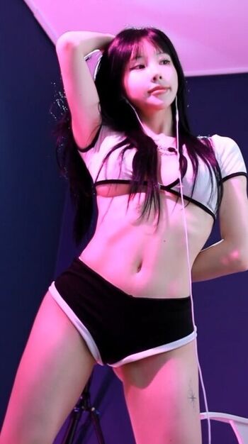Full leaked Kim yu private onlyfans photo