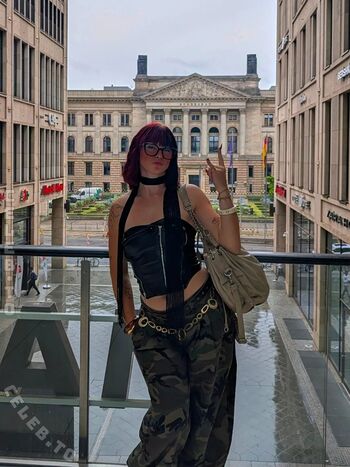 Full leaked Kimcentner private onlyfans photo