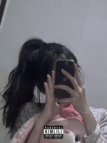 Full leaked Kimlili love private onlyfans photo