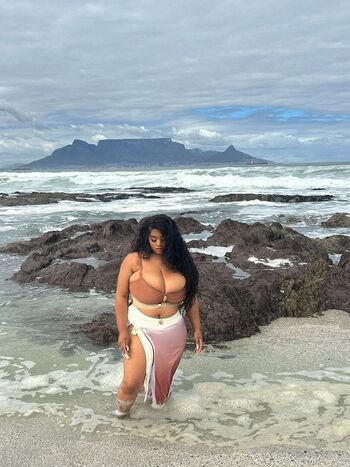 Full leaked Kimmanan private onlyfans photo