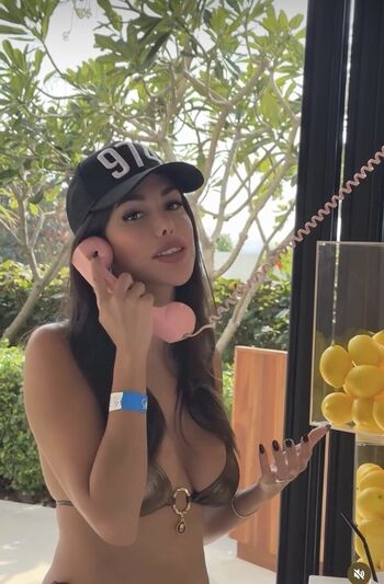 Full leaked Kinda jazaerly private onlyfans photo
