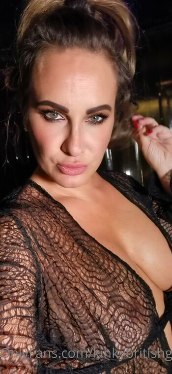 kinkybritishgoddess