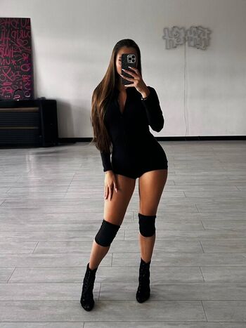 Full leaked Kira asmi page private onlyfans photo
