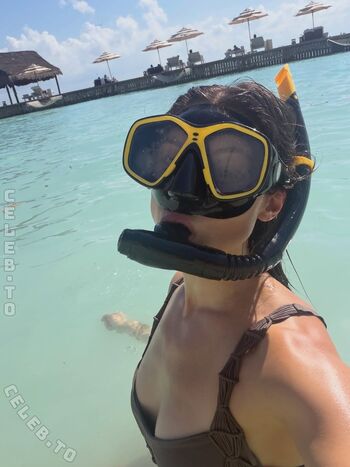 Full leaked Kira kosarin  page private onlyfans photo