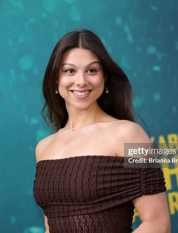 Full leaked Kira kosarin  page private onlyfans photo