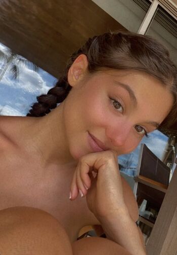 Full leaked Kira kosarin  page private onlyfans photo