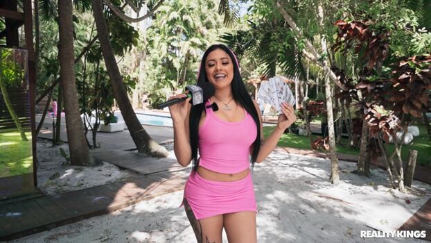 Full leaked Kira perez page private onlyfans photo