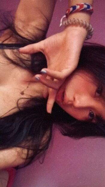 Full leaked Kiraoroix private onlyfans photo