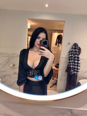Full leaked Kiraqueenfree private onlyfans photo