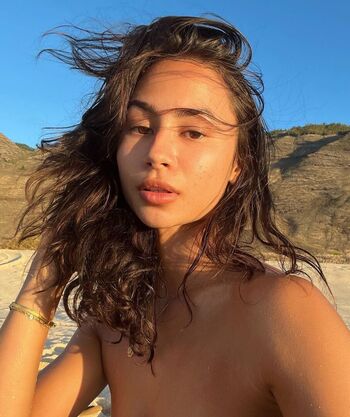Full leaked Kirra santos page private onlyfans photo