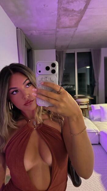 Full leaked Kirsten kim private onlyfans photo