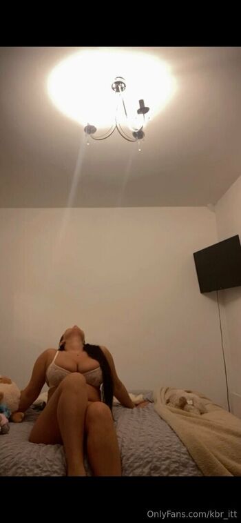 Full leaked Kirsty brittain  page private onlyfans photo