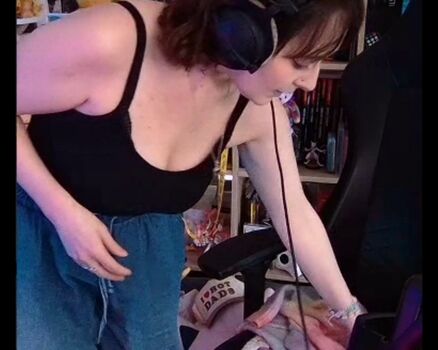 Full leaked Kirsty private onlyfans photo