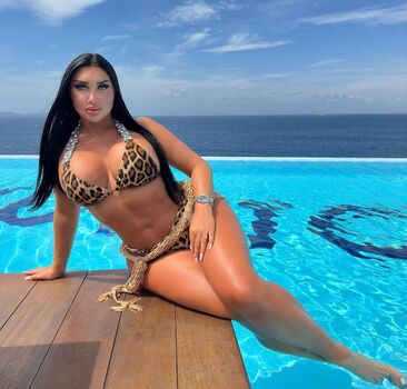 Full leaked Kiss my peach private onlyfans photo