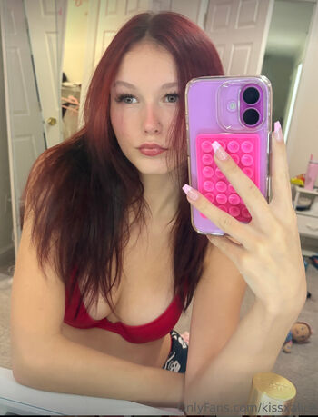 Full leaked Kissxalice private onlyfans photo