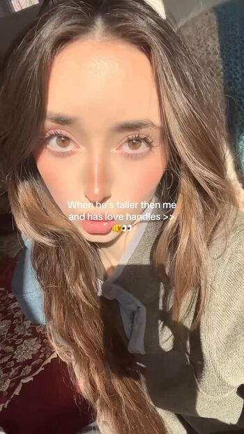 Full leaked Kitkatkira private onlyfans photo