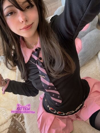 Full leaked Kittew only private onlyfans photo