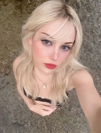 Full leaked Kitty aliice private onlyfans photo
