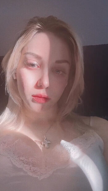 Full leaked Kitty aliice private onlyfans photo