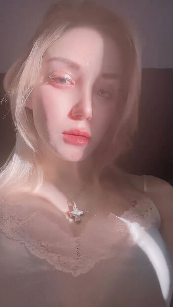 Full leaked Kitty aliice private onlyfans photo