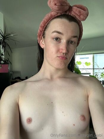Full leaked Kittygirl gabi page private onlyfans photo