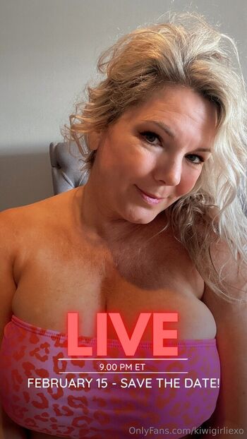 Full leaked Kiwigirliexo private onlyfans photo