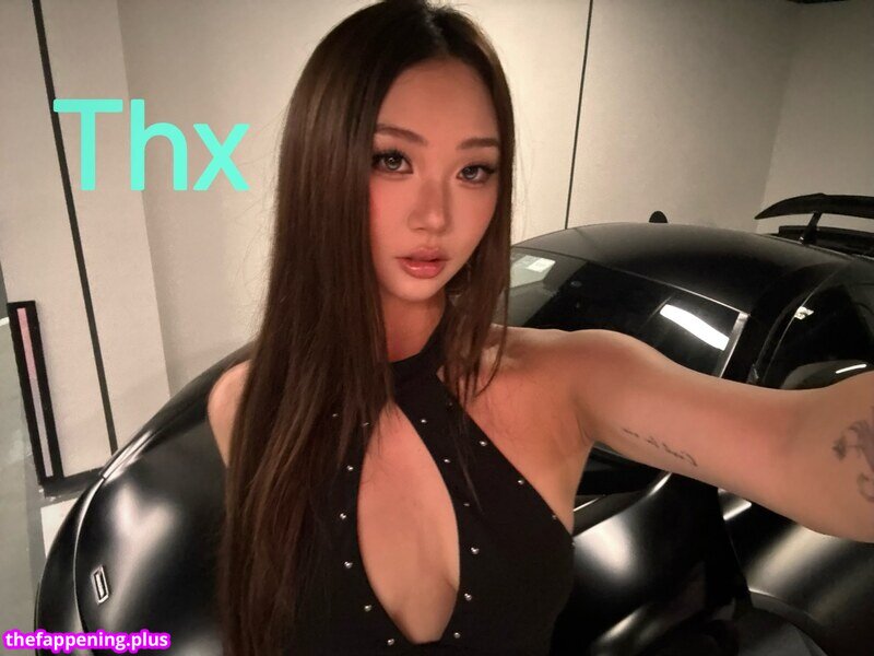 28.2.01 / https: / kkarenz / kkarenzeng Nahá OnlyFans fotografie #18