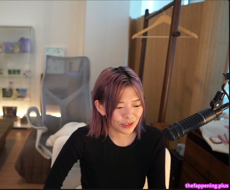Kkatamina / Miyoung Foto OnlyFans Nua #310