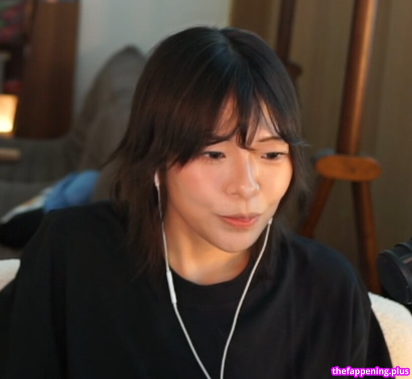 Kkatamina / Miyoung Nacktes OnlyFans Foto #317