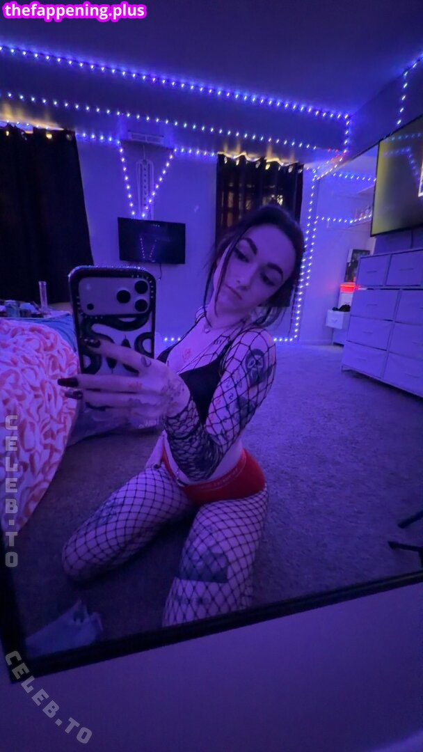 https: / kkaywwaa Nahá OnlyFans fotografie #47
