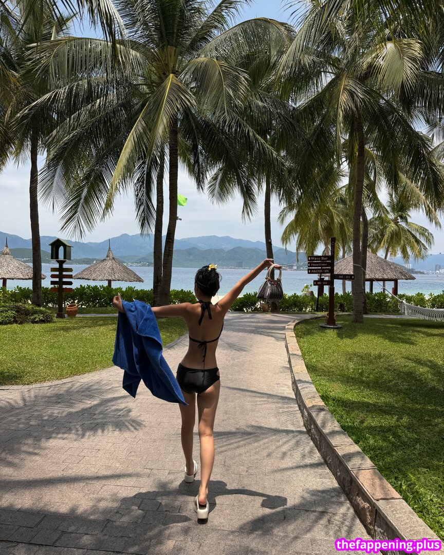 https: / kkmmmkk Nude OnlyFans Photo #5