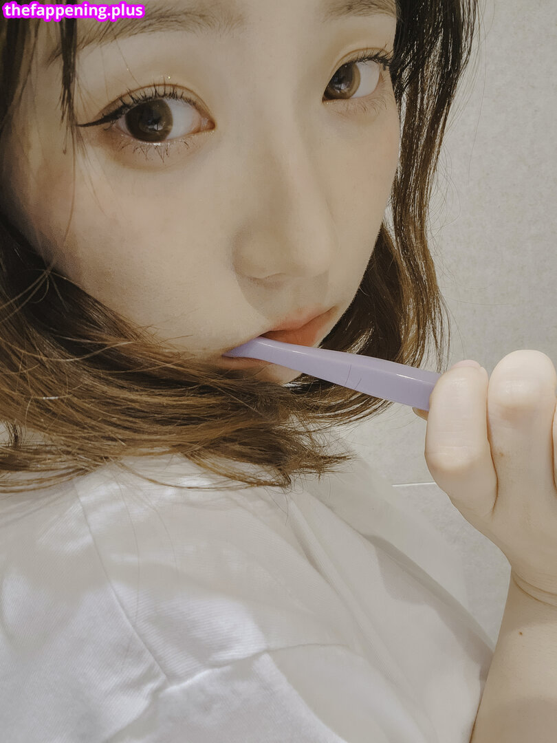 Kkoduengeo 裸照OnlyFans照片 #4