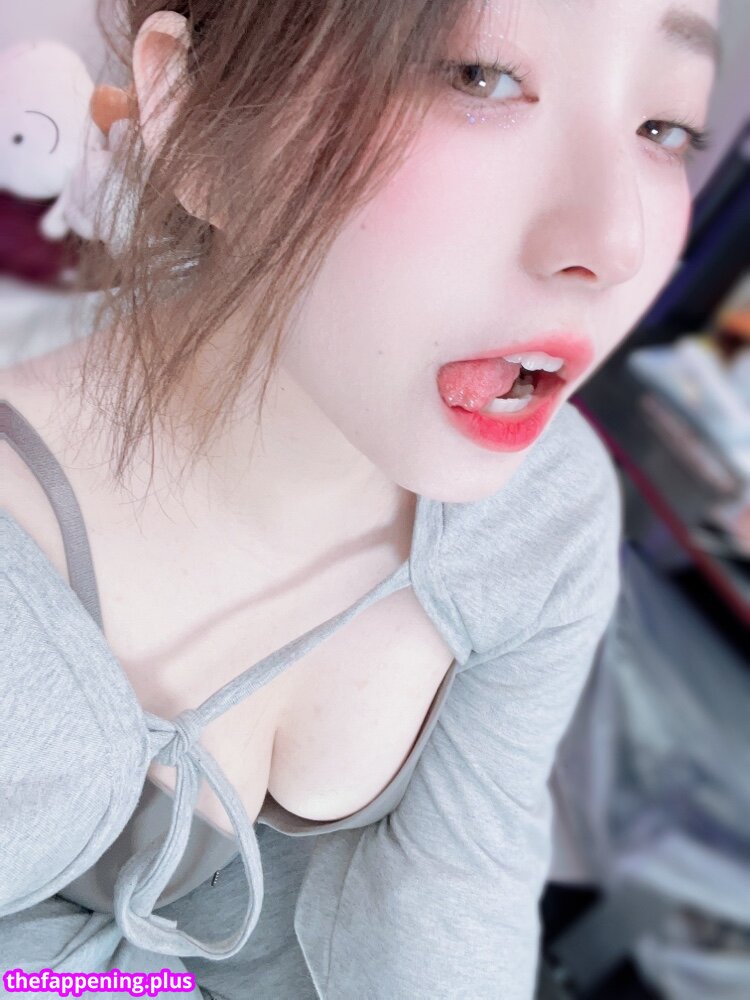 Kkoduengeo नग्न OnlyFans फोटो #7