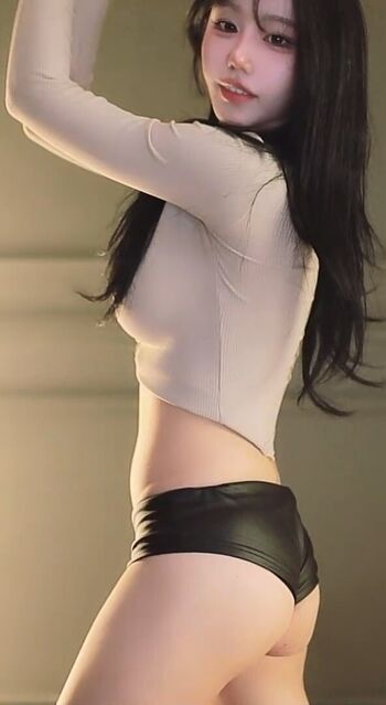 Full leaked Kkok page private onlyfans photo