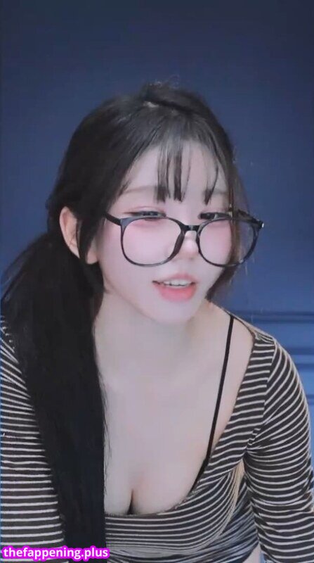 kkok7816 / kook1916 / midi Naakte OnlyFans Foto #278