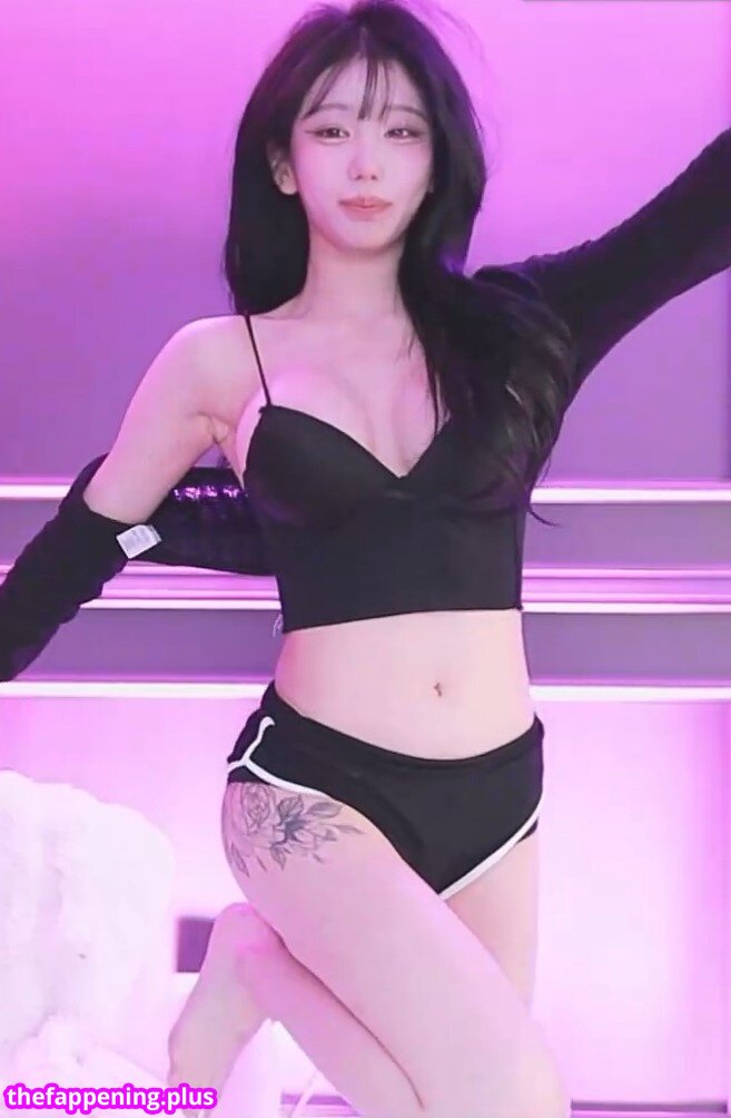 kkok7816 / kook1916 / midi Foto OnlyFans Nua #282