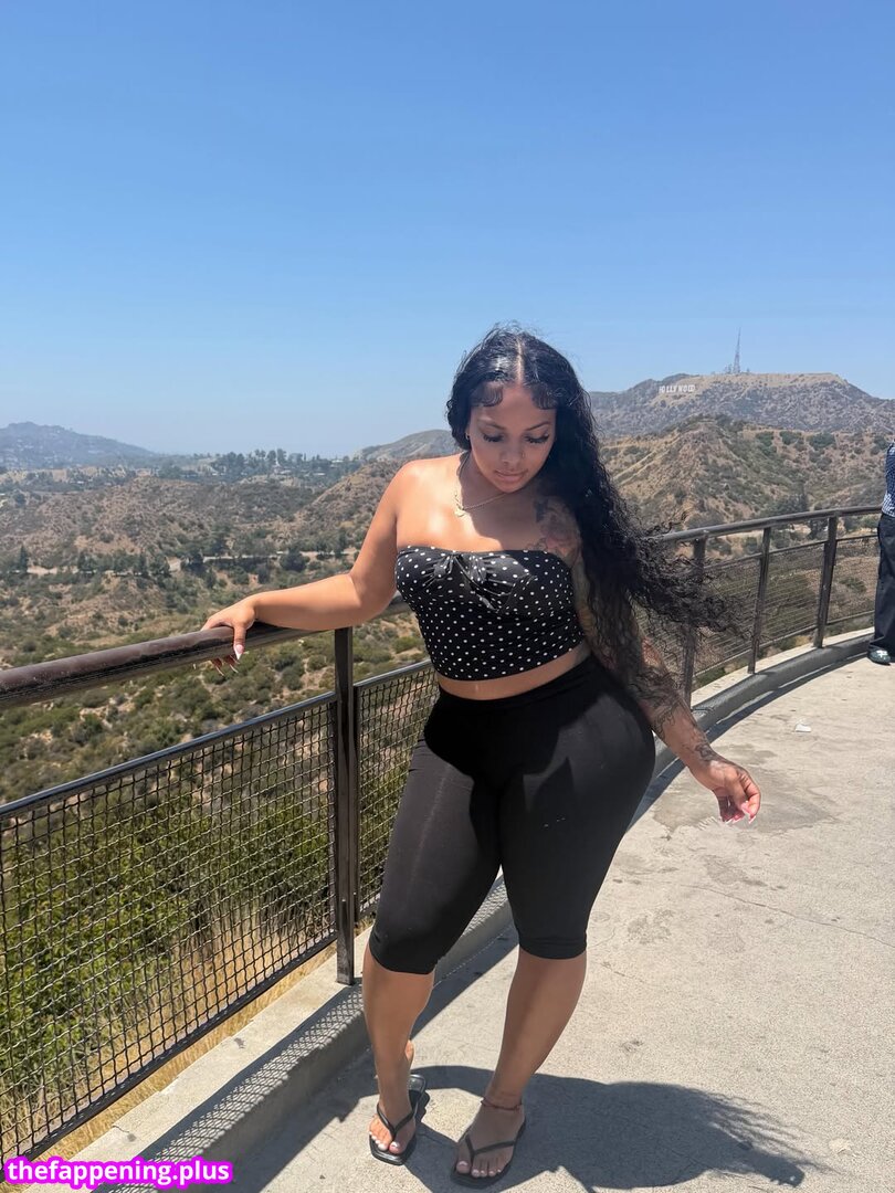 KKVSH / https: Nahá OnlyFans fotografie #3