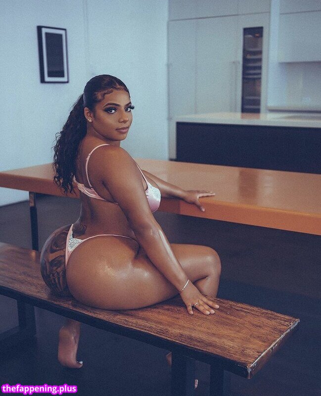 KKVSH / https: Nagie OnlyFans Zdjęcie #33