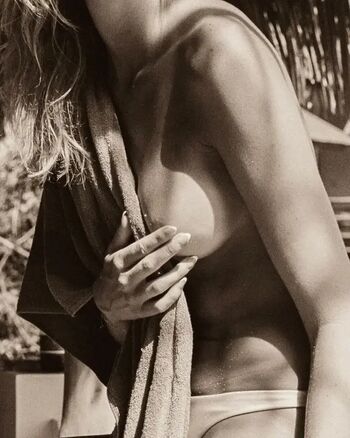Full leaked Klarahellqvistt page private onlyfans photo
